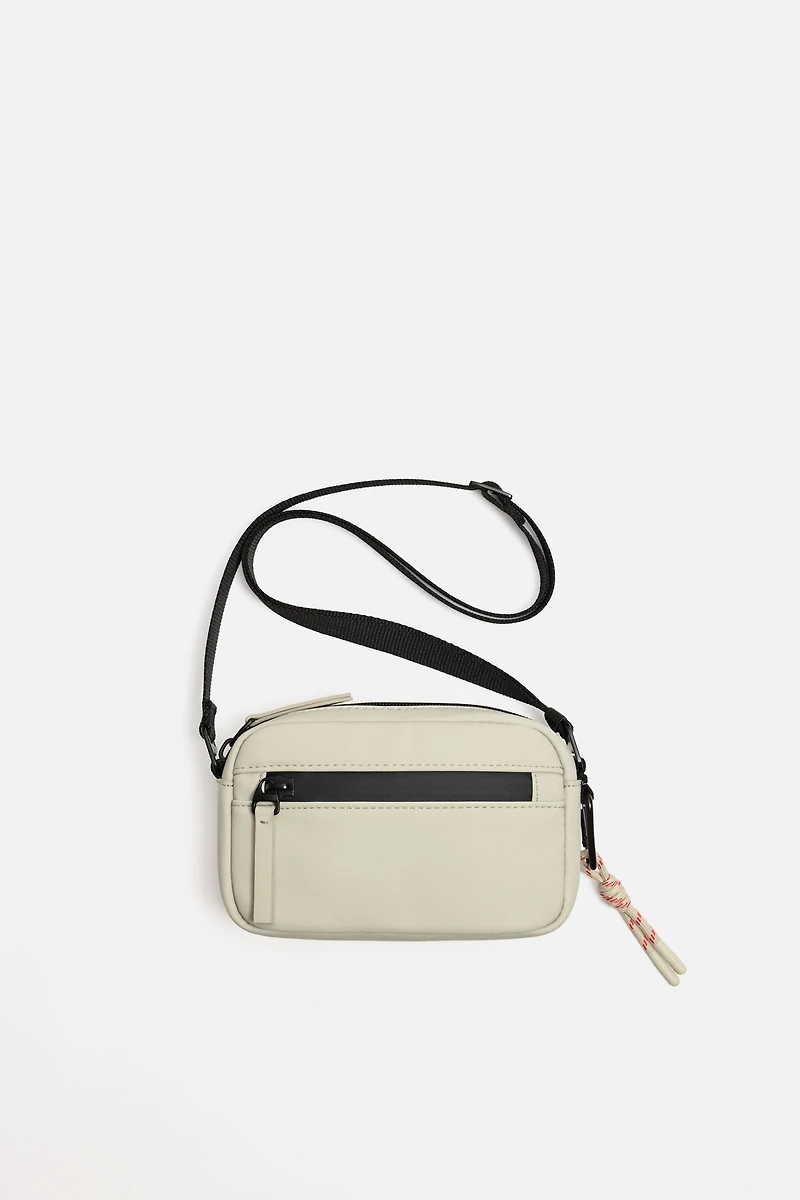 SAC BANDOULIÈRE EFFET GOMME