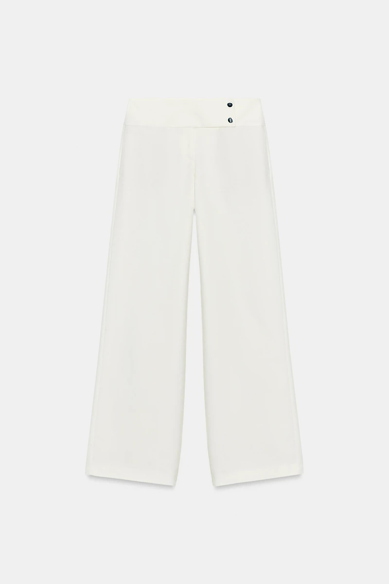 LOW-RISE STRAIGHT LEG PANTS