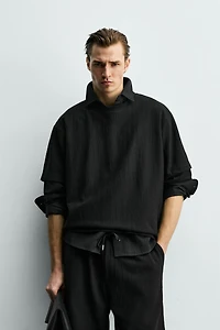 RELAXED FIT TEXTURED T-SHIRT