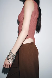 DRAPED TEXTURED TOP