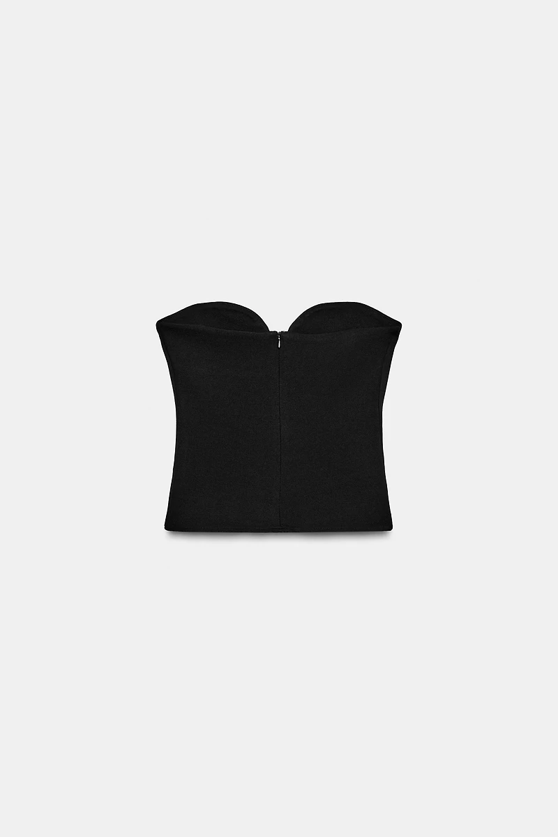 SWEETHEART NECKLINE TOP