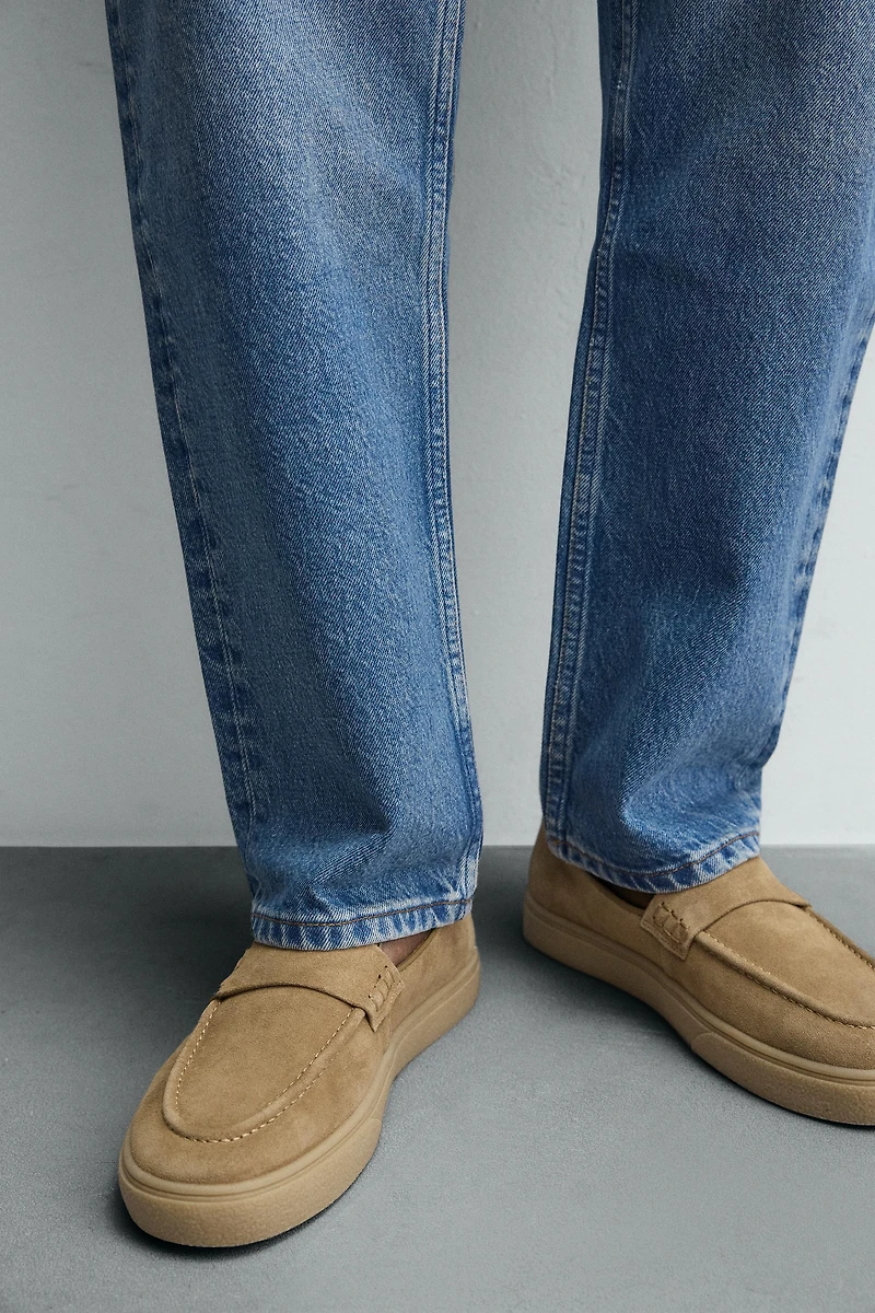 MOCASSINS EN CUIR CASUAL