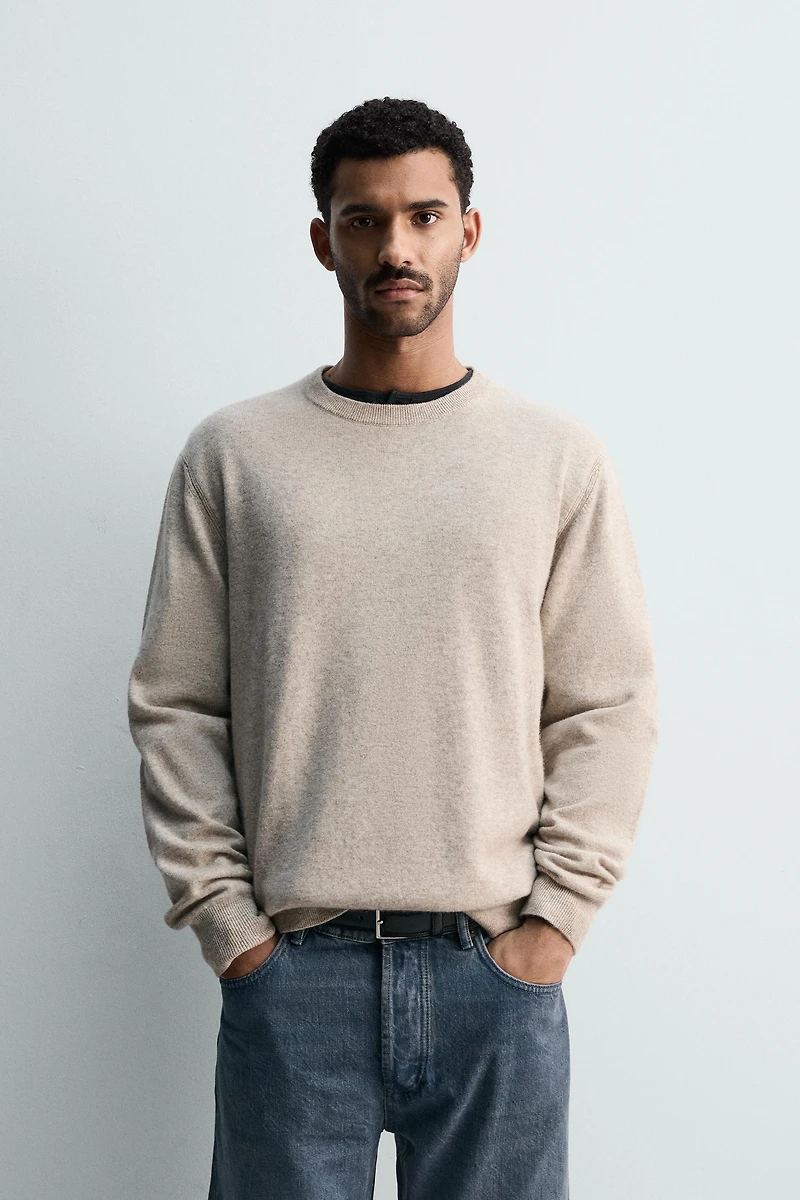 LIGHT WOOL - CASHMERE JUMPER