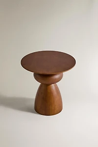 TABLE EN BOIS