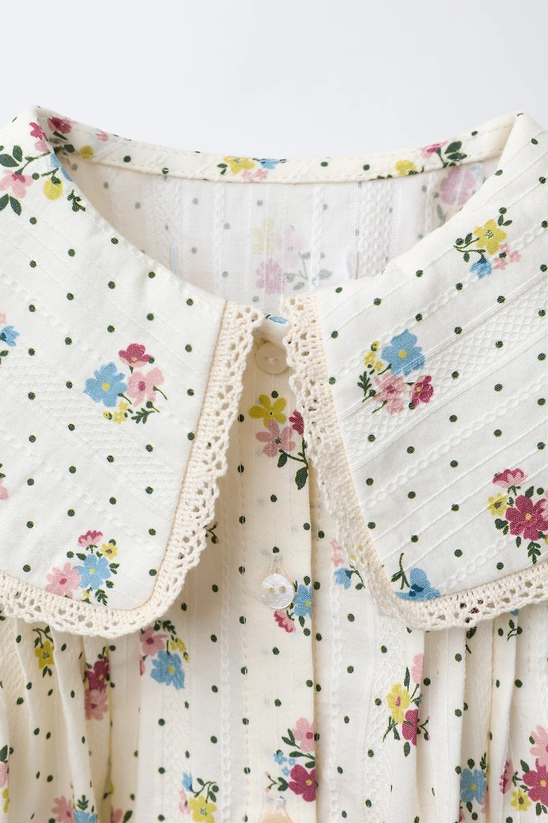 CHEMISE À IMPRIMÉ FLEURS ET DENTELLE