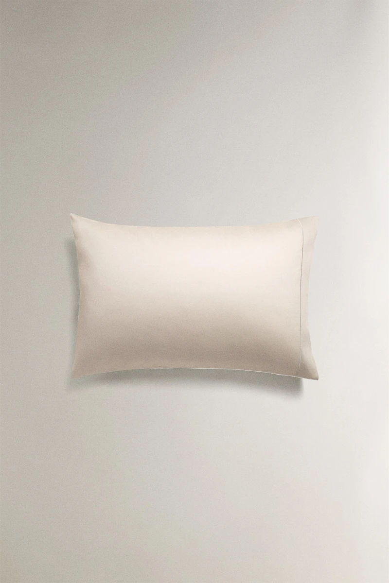 SATEEN PILLOWCASE WITH FESTOON DESIGN (300 THREAD COUNT)