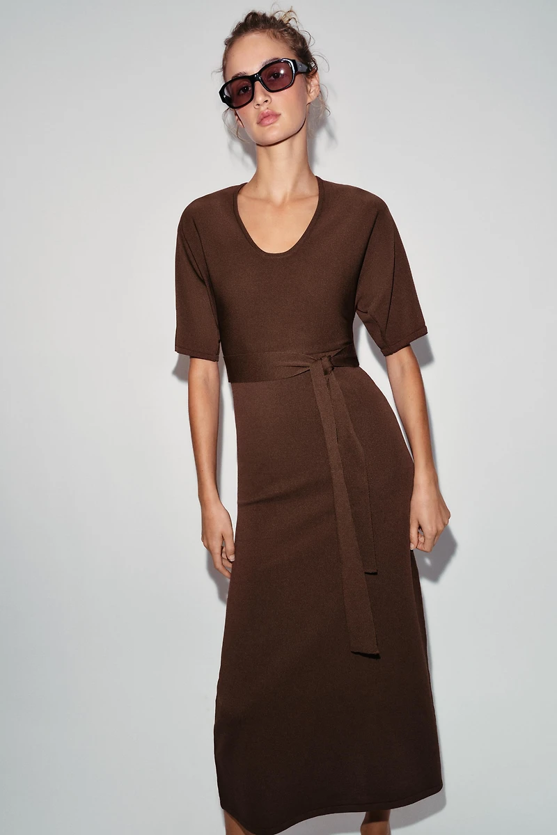 BELTED KNIT MIDI DRESS