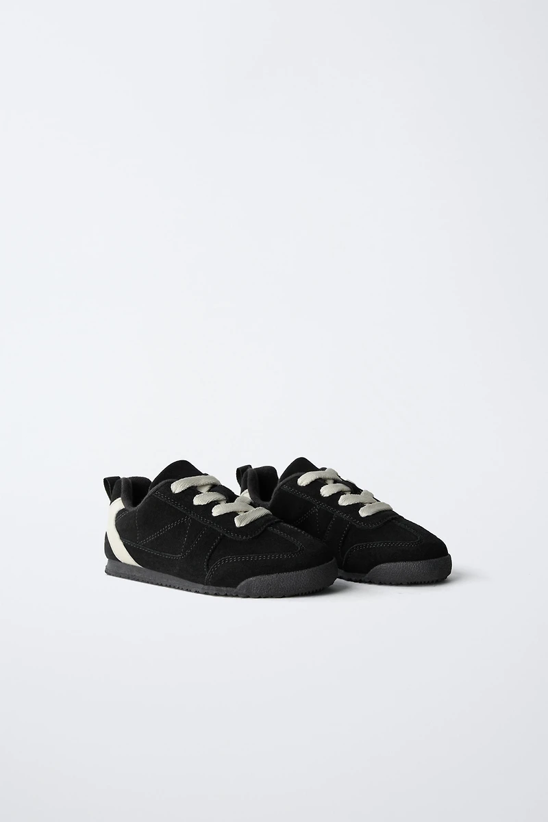 LEATHER SNEAKERS