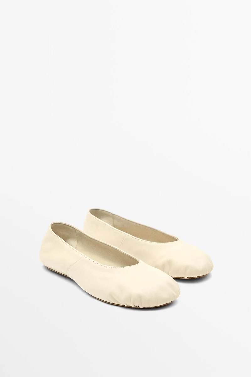 Ballerine en cuir souple