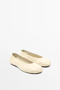 Ballerine en cuir souple