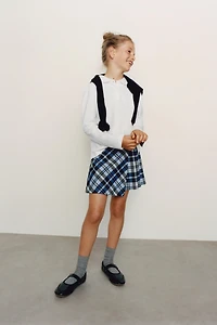 ATHLETIC BALLERINA