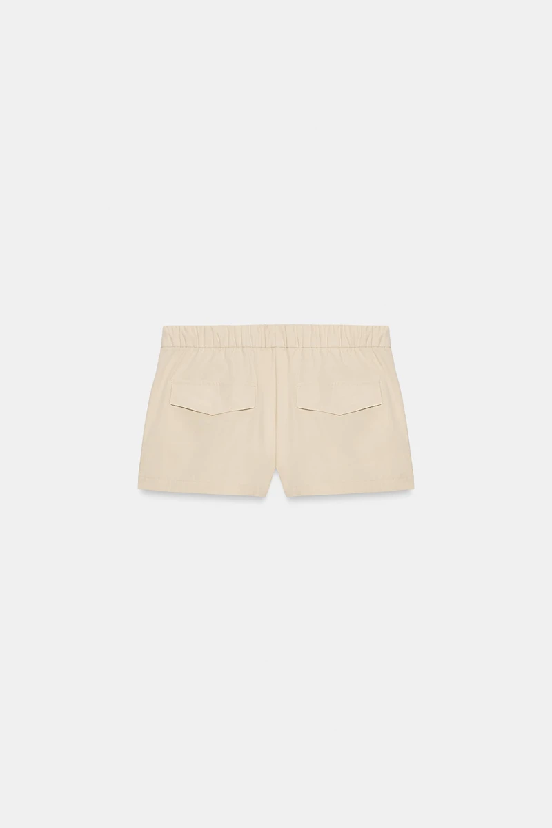 ELASTIC WAIST SHORTS WITH BUTTONS