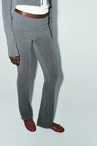 PANTALON FLARE SANS COUTURE