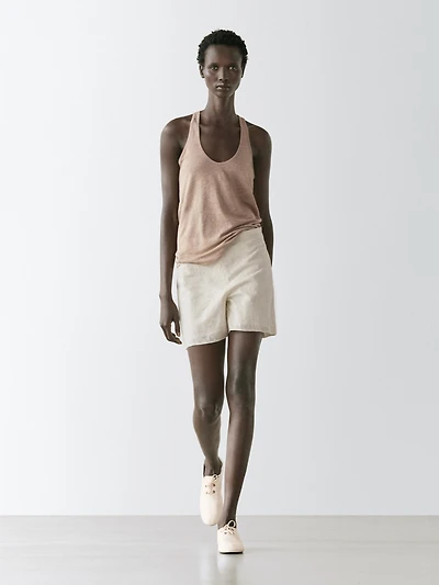 Shorts with fabric detail
