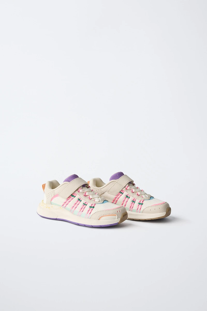 BAREFOOT SNEAKERS