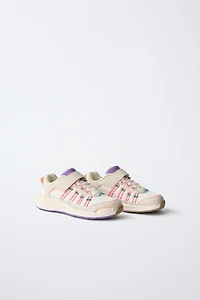 BAREFOOT SNEAKERS