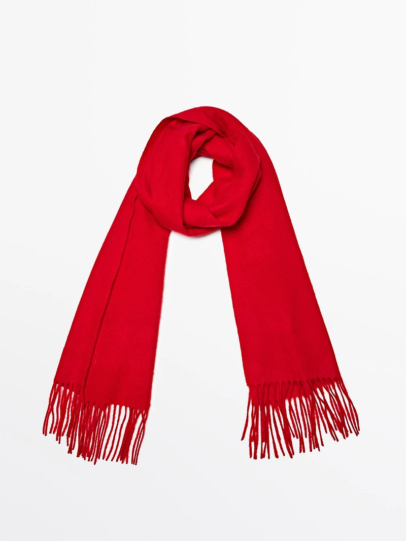 100% cashmere fringed scarf