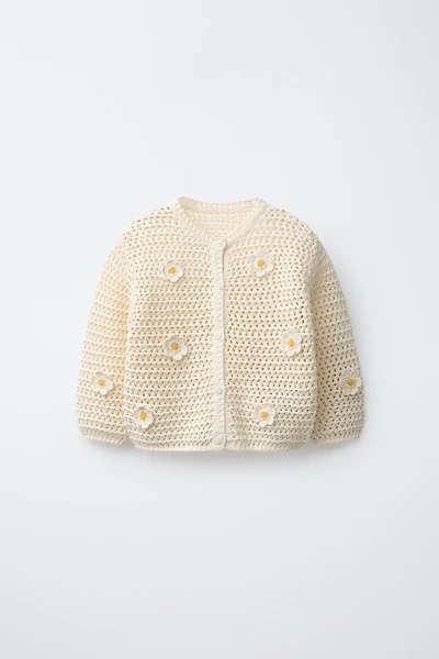 CROCHET DAISY CARDIGAN