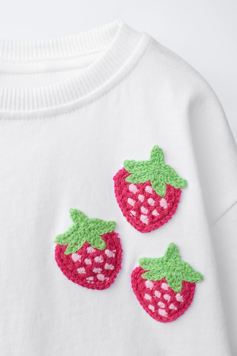 T-SHIRT FRUITS EN MAILLE CROCHET