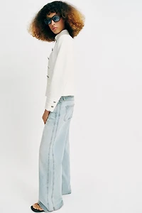 BUTTONED HIGH NECK BLAZER