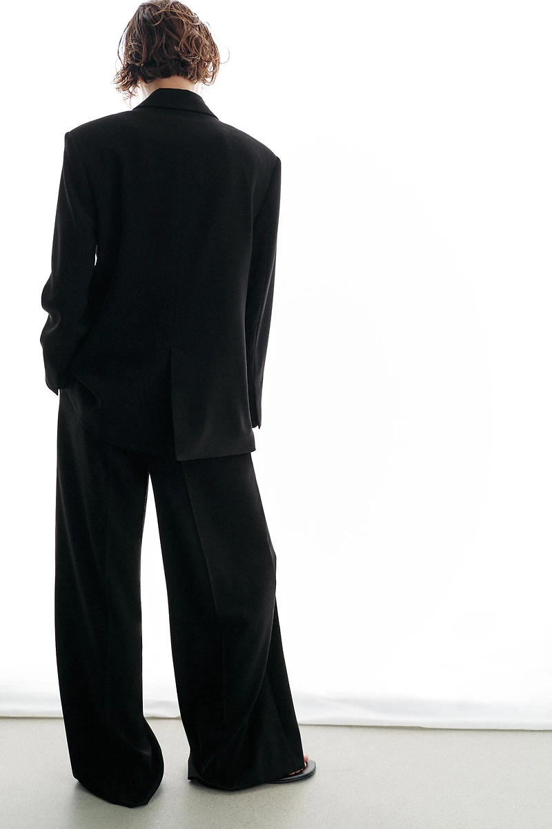 OVERSIZED DOUBLE BREASTED BLAZER