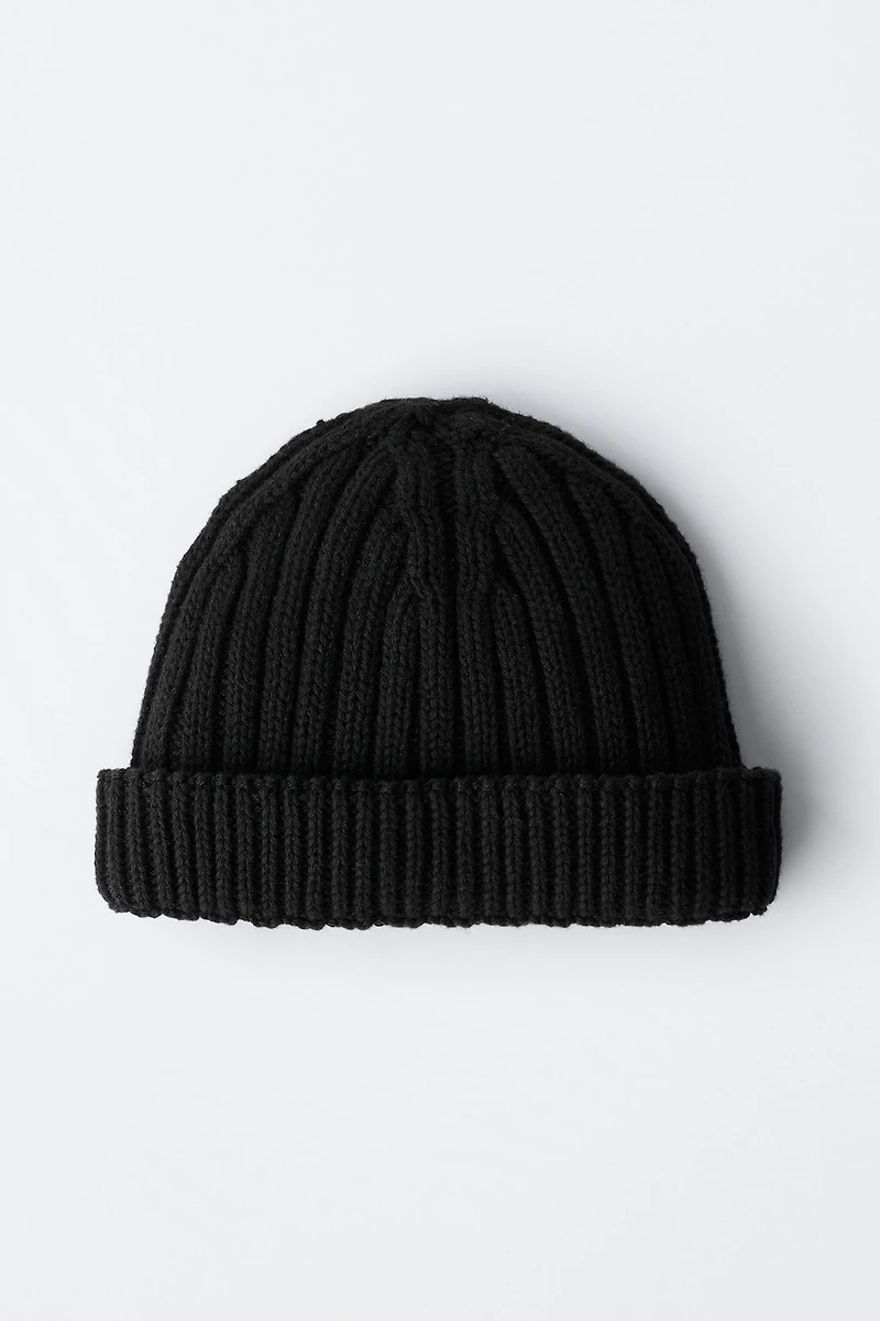 CHUNKY KNIT HAT