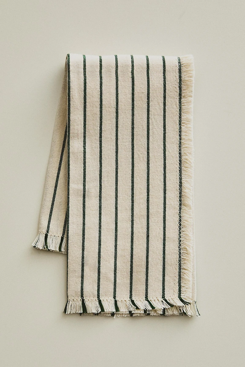 PACK OF STRIPED NAPKINS WITH FRINGE (PACK OF 2)