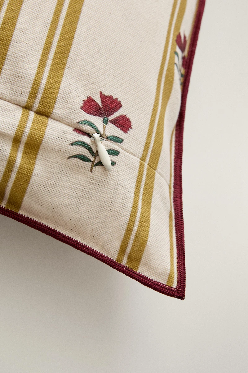 STRIPED AND FLORAL THROW PILLOW COVER