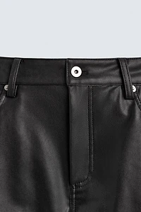 FAUX LEATHER STRAIGHT FIT PANTS