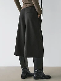 Long 100% wool Bermuda shorts