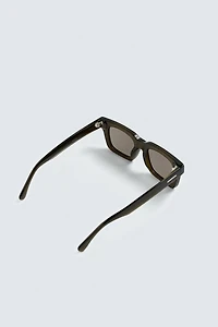 SQUARE SUNGLASSES