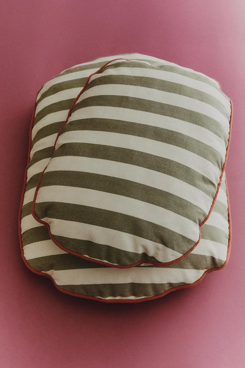 COUSSIN OVALE RAYURES ANIMAUX DE COMPAGNIE
