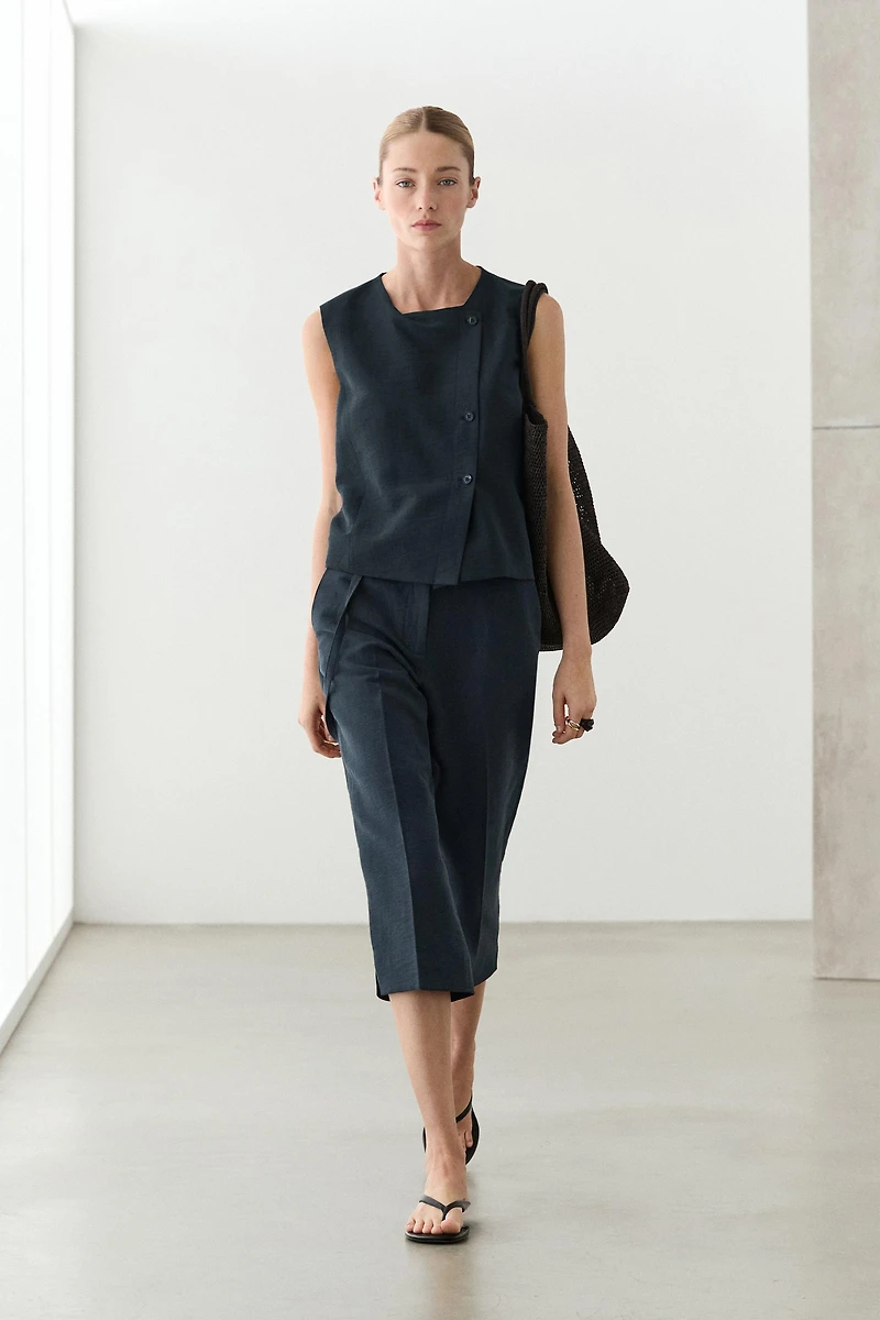 Bermuda fluide avec ceinture en lin et coton