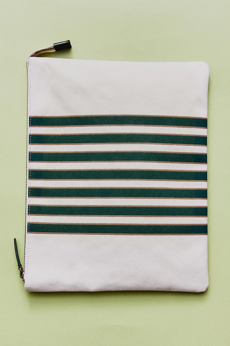 STRIPED TRAVEL BAG