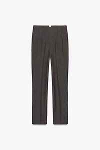 PANTS WITH A HIGH WAIST