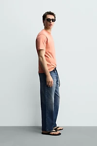 REGULAR FIT CONTRAST EMBROIDERY T-SHIRT