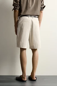 WIDE-FIT PLEATED SHORTS