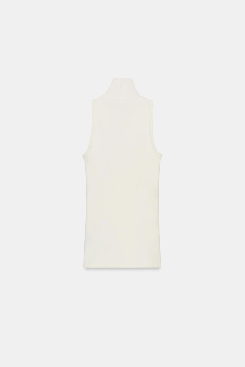 HIGH COLLAR SLEEVELESS TOP