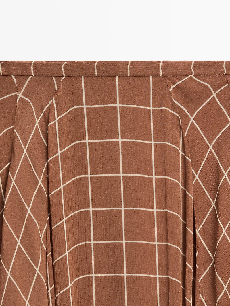 Long flowing skirt with checked detail