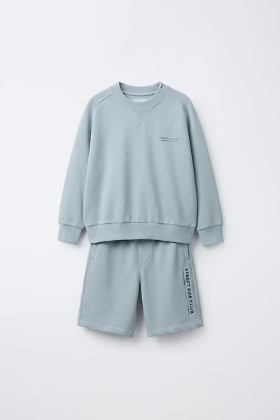 ENSEMBLE SWEAT ET SHORT À INSCRIPTION