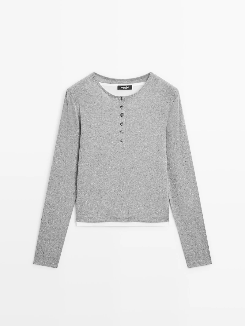 Layered T-shirt with button details