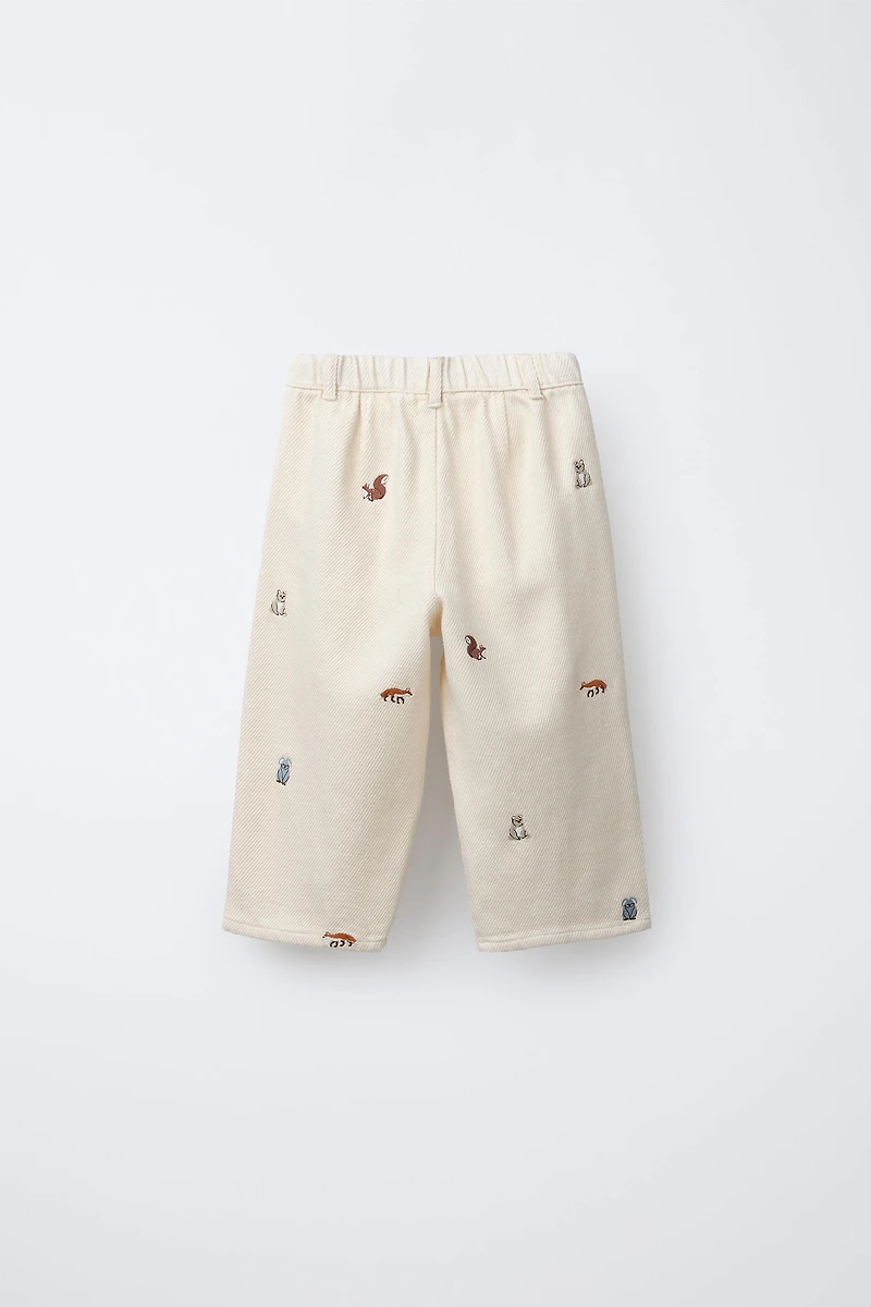 PANTALON BAGGY DOUX AU TOUCHER ANIMAUX BRODÉS