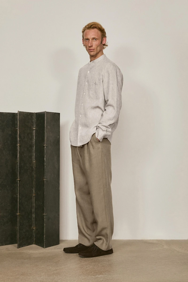 Relaxed fit 100% linen shirt with stand collar - LIMITED EDITION