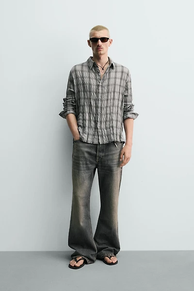 EMBOSSED PLAID SHIRT