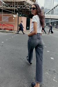 Z.05 HIGH WAIST RIGID MOM FIT JEANS