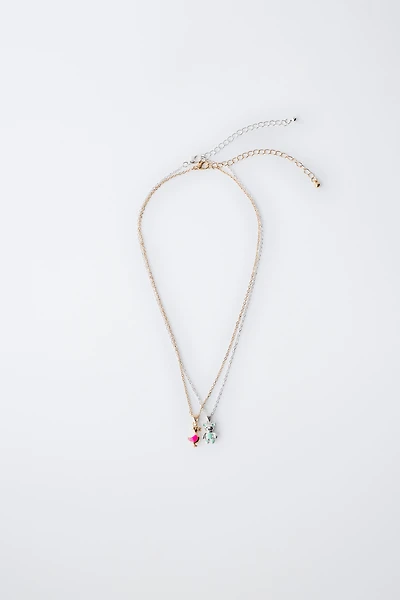 PACK OF TWO ANIMAL NECKLACES