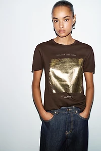 METALLIC PRINT T-SHIRT