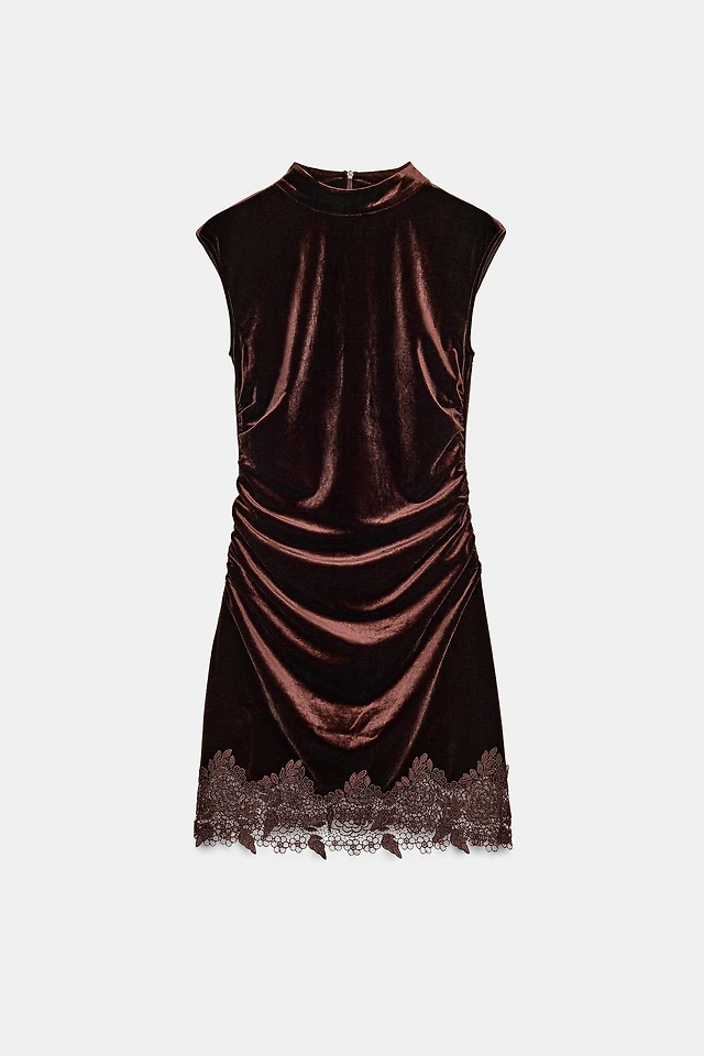 Zara VELVET LACE DRESS at Mall of America in Bloomington, MN Zara VELVET LACE DRESS at Mall of America in Bloomington, MN