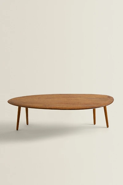 BEVELED WOODEN COFFEE TABLE