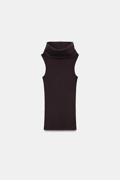 HIGH NECK SLEEVELESS TOP